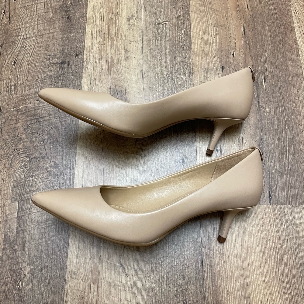 EUC MK Heels